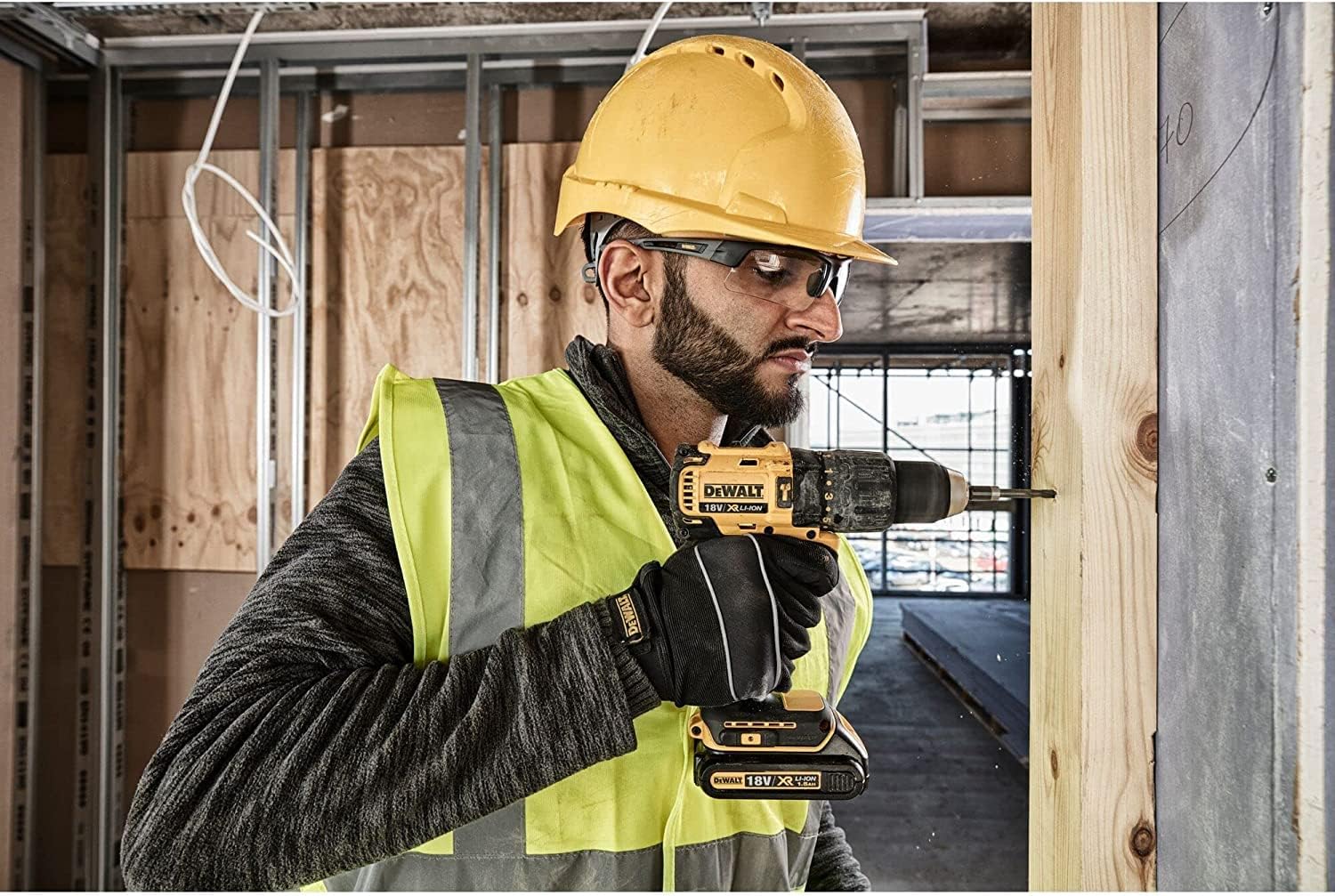 DEWALT XR 18V Brushless Combi Drill Driver, Compact Cordless Hammer Drill with 2 x 2Ah XR Li-Ion Batteries, Charger, Kitbox, High Torque, LED Light, Versatile Performance - DCD778D2T-QW 1/2 pollice Gray
