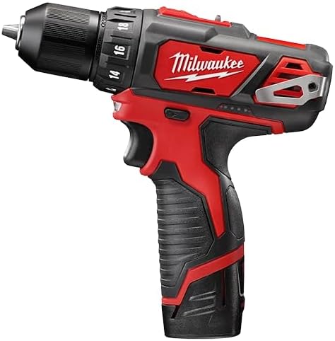 Milwaukee M12 2494-22 COMBO DRILL/IMPACT W/2 BAT